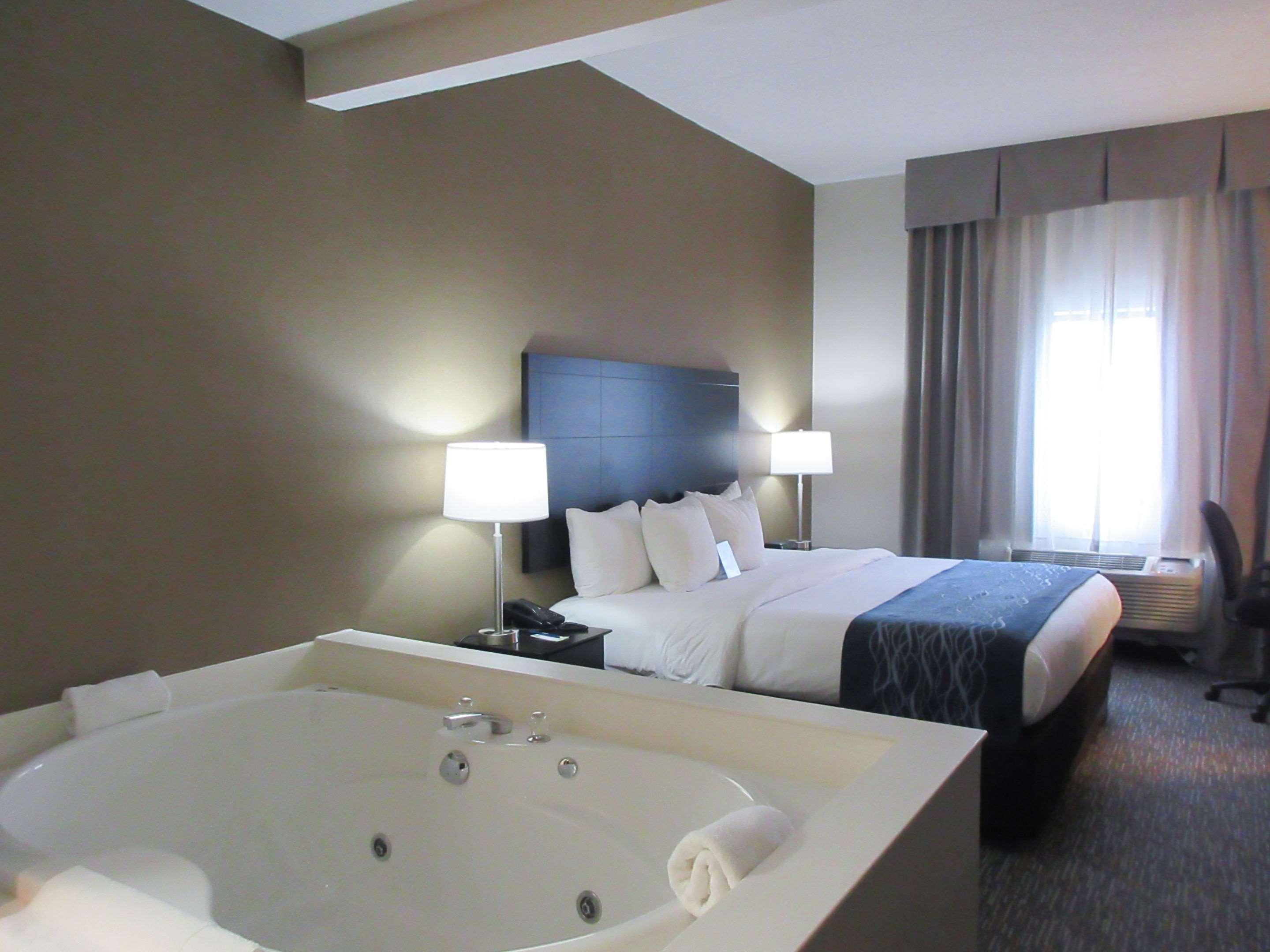 Comfort Inn Порт-Гурон Экстерьер фото