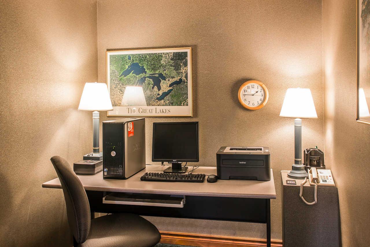 Comfort Inn Порт-Гурон Экстерьер фото